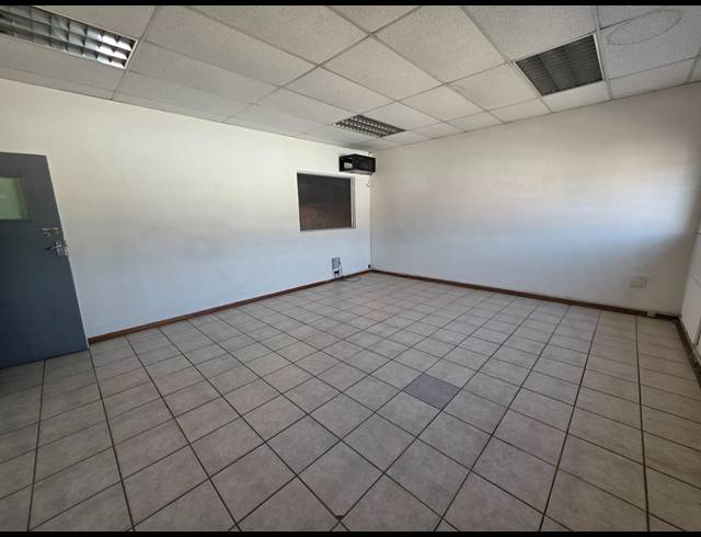 489M² WAREHOUSE TO LET IN CITY DEEP